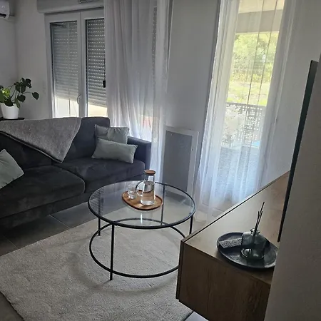 T3 Climatise Avec Loggia Daire *